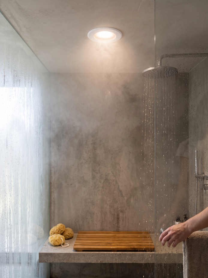 LED Recessed Can Light Ready for Wet Rooms
