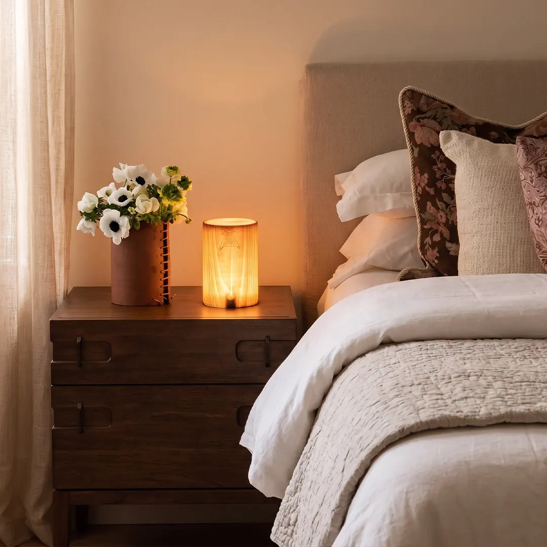 Wood Cube LED Table Lamp